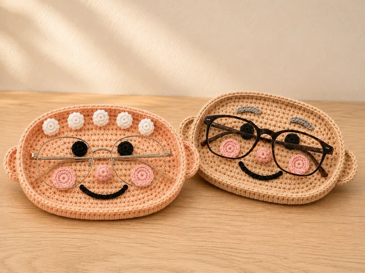 Grandma & Grandpa Glasses Holders crochet pattern project